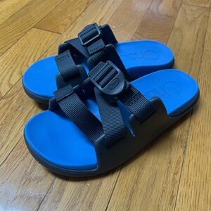 Chaco Chillos Sport Sandals Kids Youth 1 Blue strap Outdoor Hiking slides
